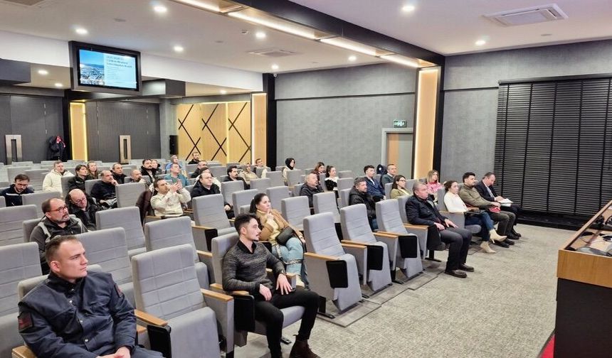 Kütahya OSB’de jandarmadan yatırımcılara seminer
