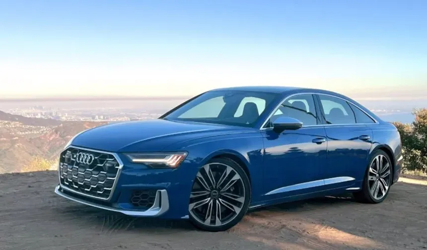 Audi, benzinli S6 modelinin üretimini bitirdi