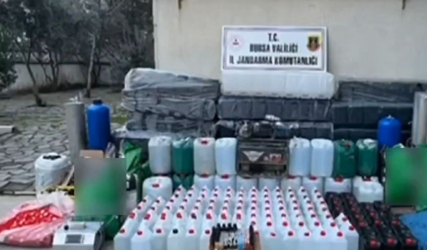 Bursa’da sahte alkol operasyonunda 1 zanlı yakalandı
