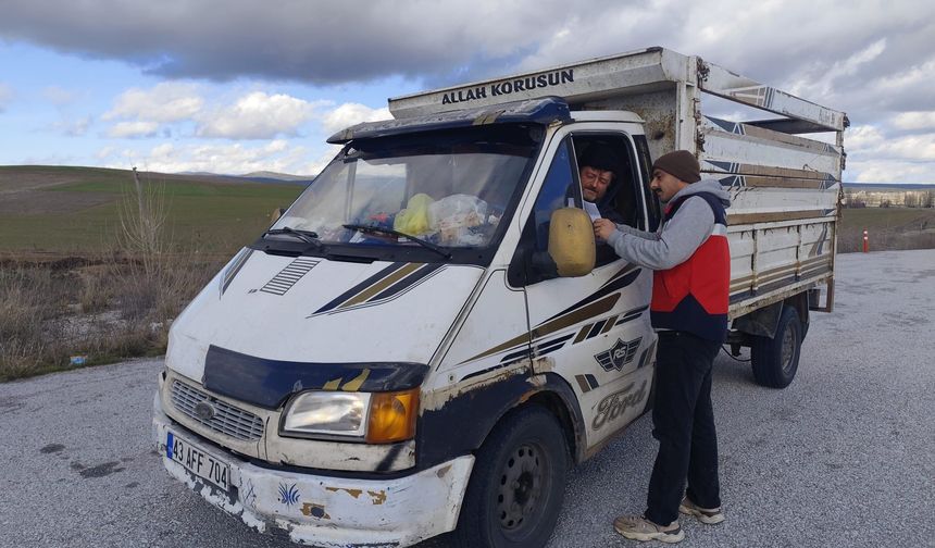 Kütahya Çavdarhisar’da hayvan nakline yönelik yol denetimi
