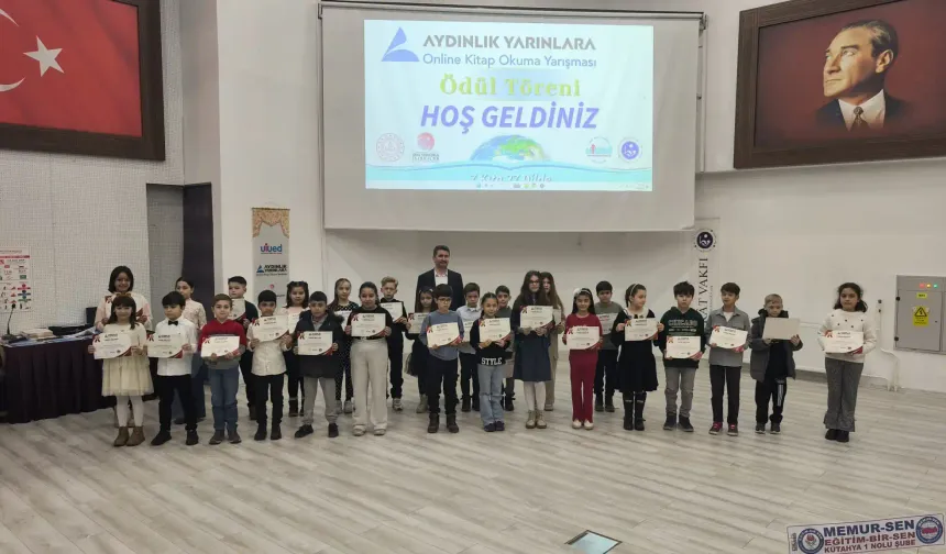 Kütahya’da “Aydınlık yarınlara” yarışmasında ödüller verildi