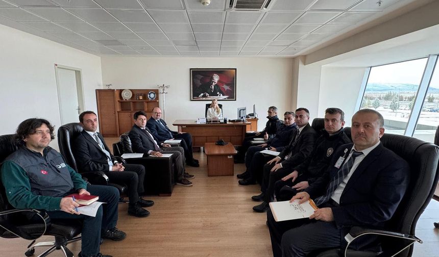 Kütahya’da Zafer Havalimanı güvenliği masaya yatırıldı