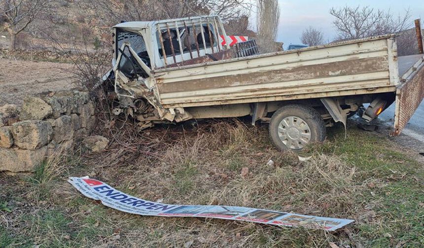 Afyonkarahisar’da feci kaza: 1 kişi hayatını kaybetti
