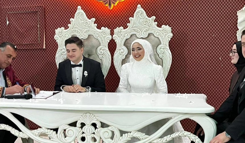 Kütahya Altıntaş Belediye Başkanı'ndan anlamlı nikah töreni