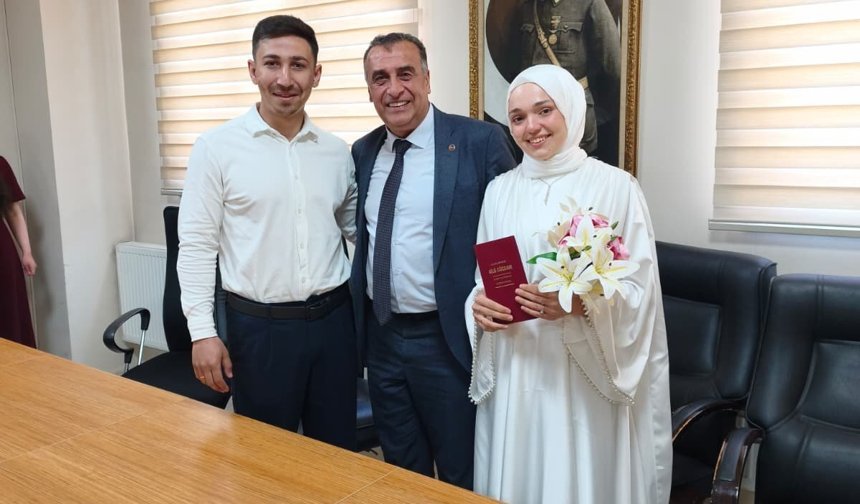 Kütahya Altıntaş Belediye Başkanı'ndan anlamlı hareket
