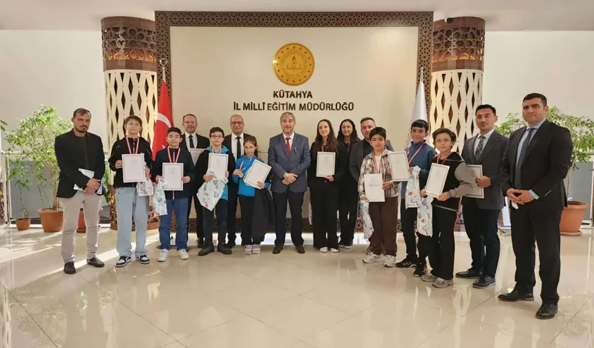 Kütahya’da TÜBİTAK başarısı ödülle taçlandırıldı