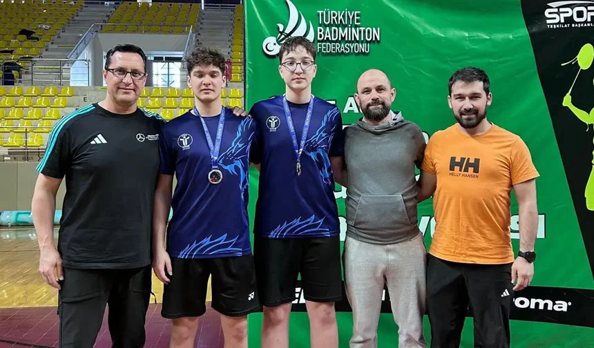 Kütahyalı sporcular Türkiye ikinciliğini kente getirdi