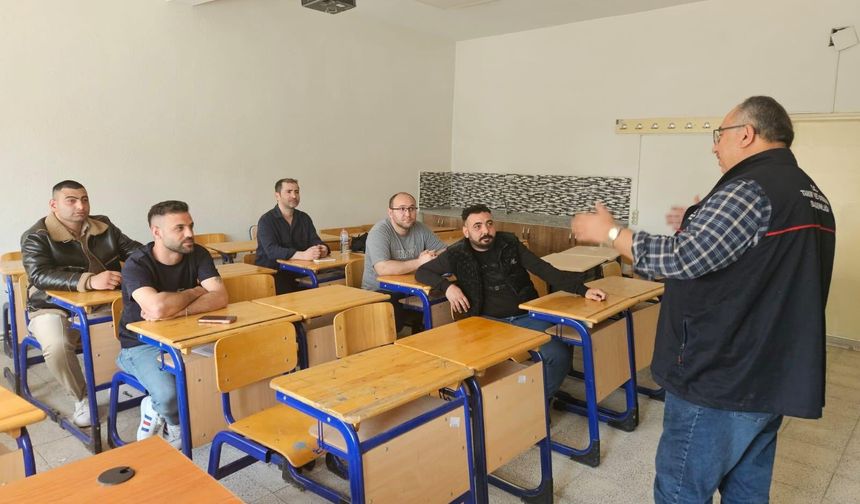 Kütahya Emet’te kurban kesim elemanı kursu düzenlendi