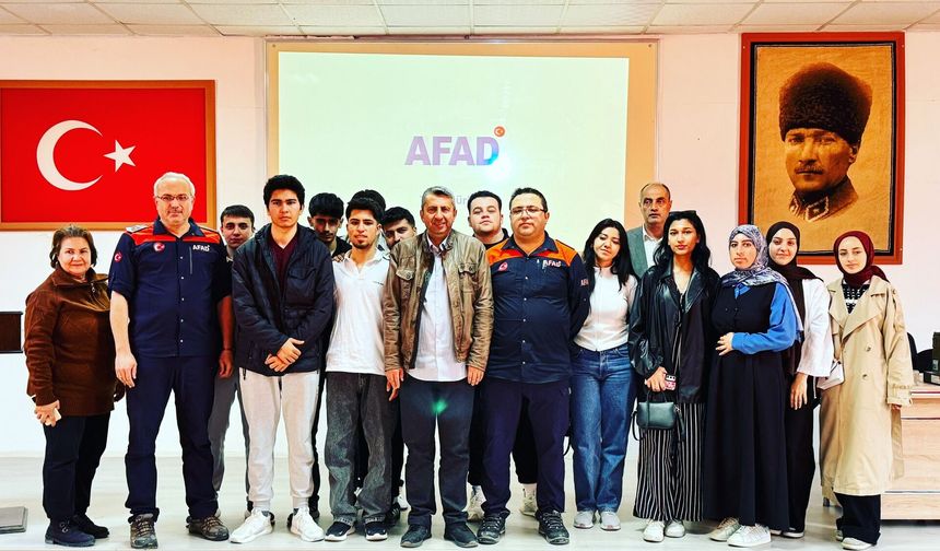 Kütahya Şaphane’de öğrencilere KBRN farkındalık eğitimi
