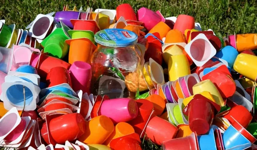 Kolombiya tek kullanımlık plastikleri tamamen yasaklıyor