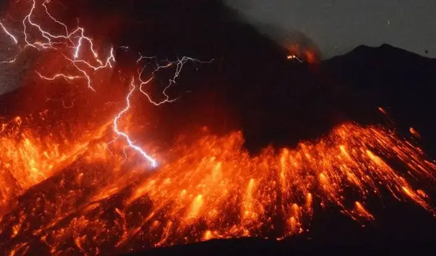Guatemala'da Fuego Yanardağı alarm
