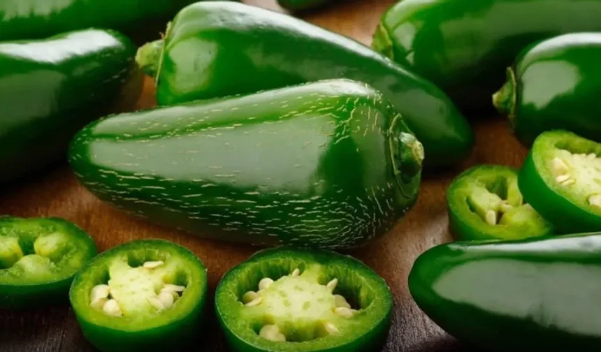 Jalapeno salgını başladı: Menülerden kaldırılıyor