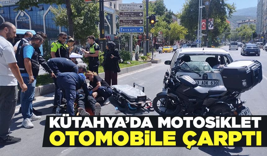 Kütahya’da motosiklet otomobile çarptı, sürücü yaralı