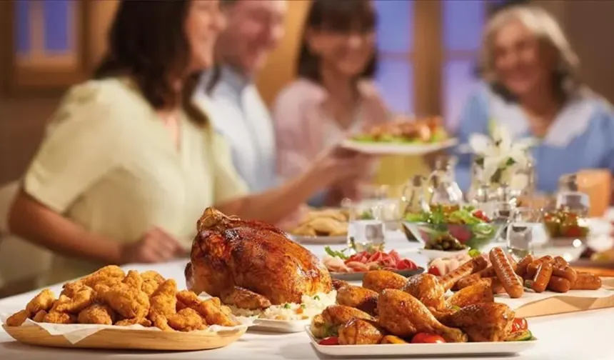 Sosyal medyadaki yemek videoları yeme alışkanlığını etkiliyor