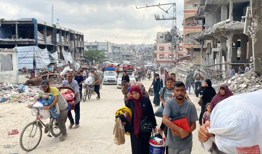 İsrail, Gazze'nin kuzeyindeki Filistinlileri sürgün etmeye çalışıyor