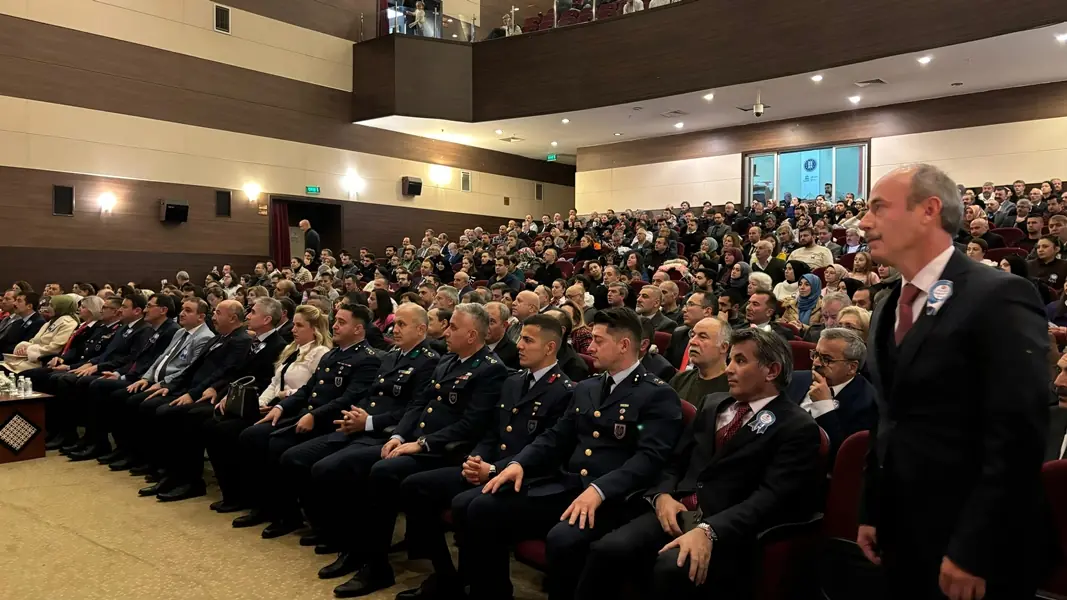 24 Kasım Öğretmenler Günü Kütahya’da Coşkuyla Kutlandı (3)