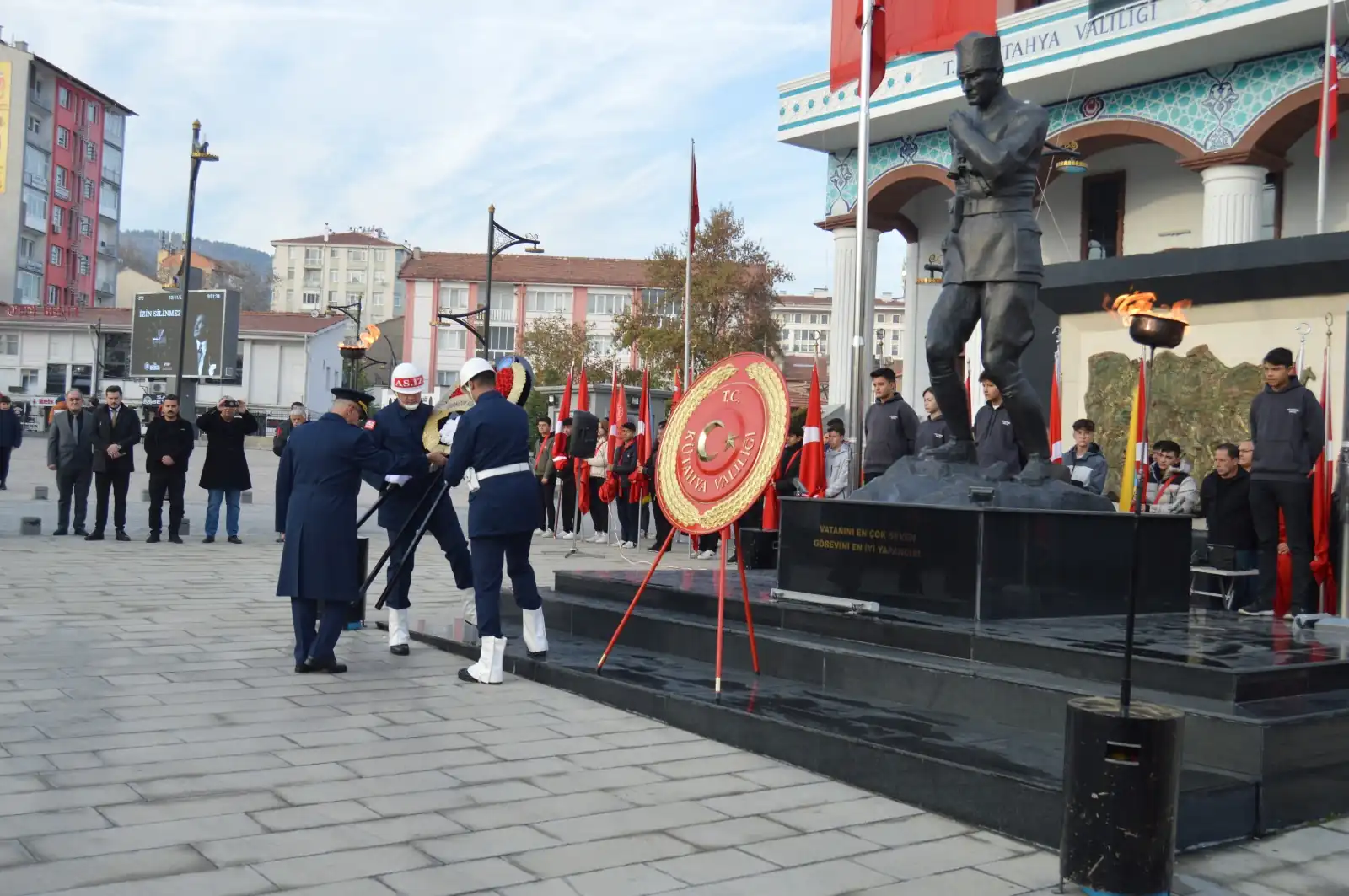 Büyük Önder Atatürk’ün Ebediyete Intikalinin 86. Yılı Kütahya’da Anıldı (4)