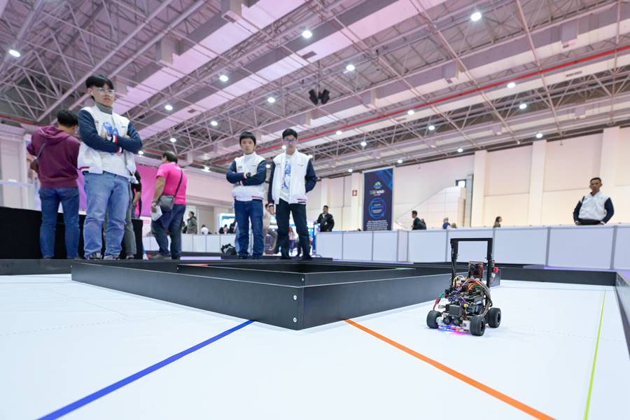 Dünya Robot Olimpiyatı 2024 Uluslararası Finali İzmir'de Gerçekleşti (4)-1