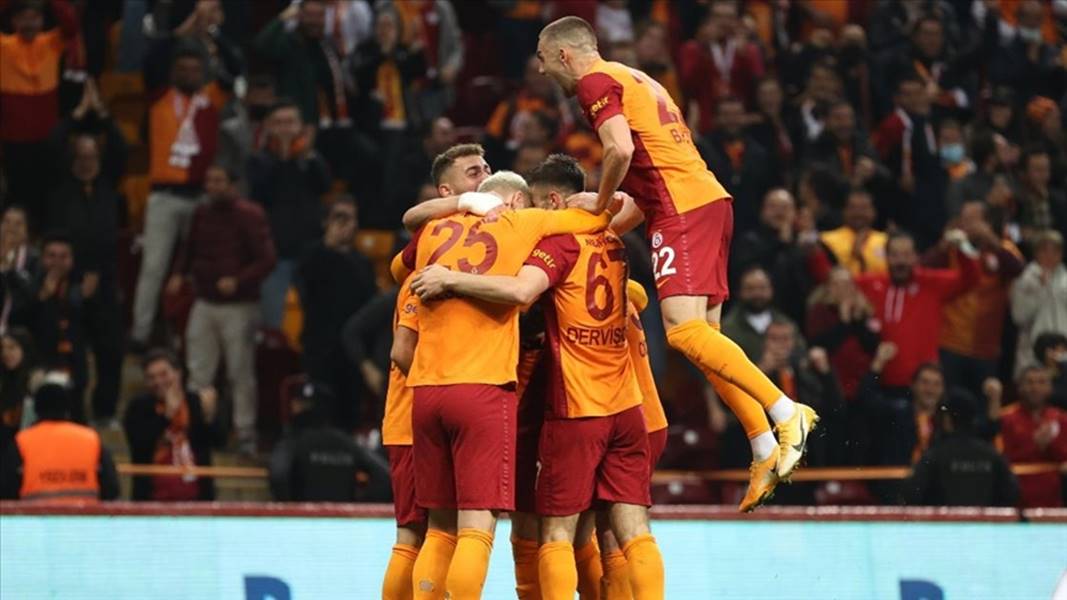 Galatasaray, 13. Haftayı Lider Tamamladı (2)