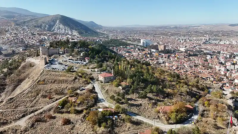 Kütahyada Hisar Yürüyüş Yolunda 2 Etap Açıldıa-1