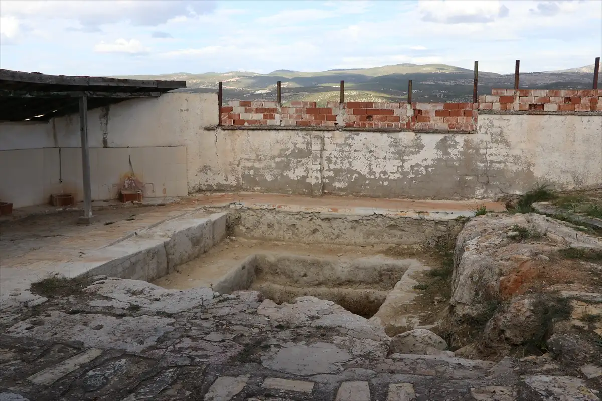 Kütahyadaki Esire Termal Binlerce Yıldır Şifa Dağıtıyor4