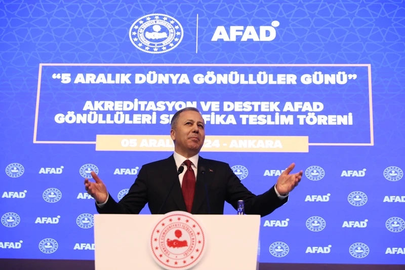 Afad Gönüllülerine Akreditasyon Ve Destek Sertifikaları Verildi1