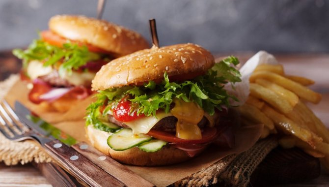 Fast Food Tüketimi Öğrenme Bozukluklarına Yol Açıyor