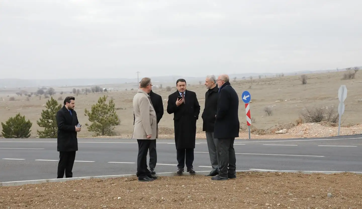 Kütahya’da Andız Kavşağı Araç Trafiğine Açıldı 2