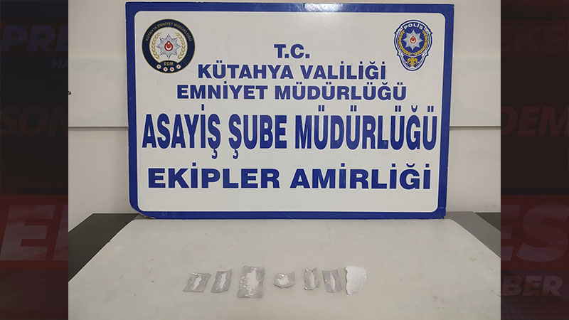 Kütahya’da Gece Kartalları Uyuşturucu Madde Ele Geçirdi   (1)