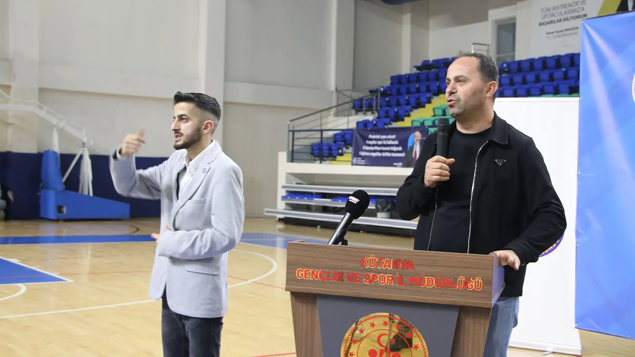 Kütahya’da Futsal Türkiye Şampiyonası Finali Yapıldı2