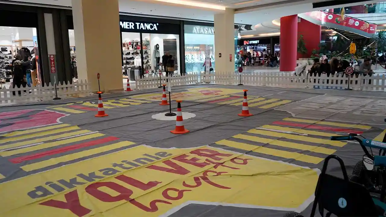 Kütahya’da Ilkokul Öğrencilerine Uygulamalı Trafik Eğitimi4