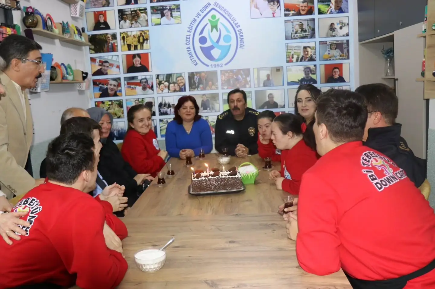 Kütahya’da Müdür Elbir, Özel Çocuklarla Buluştu1