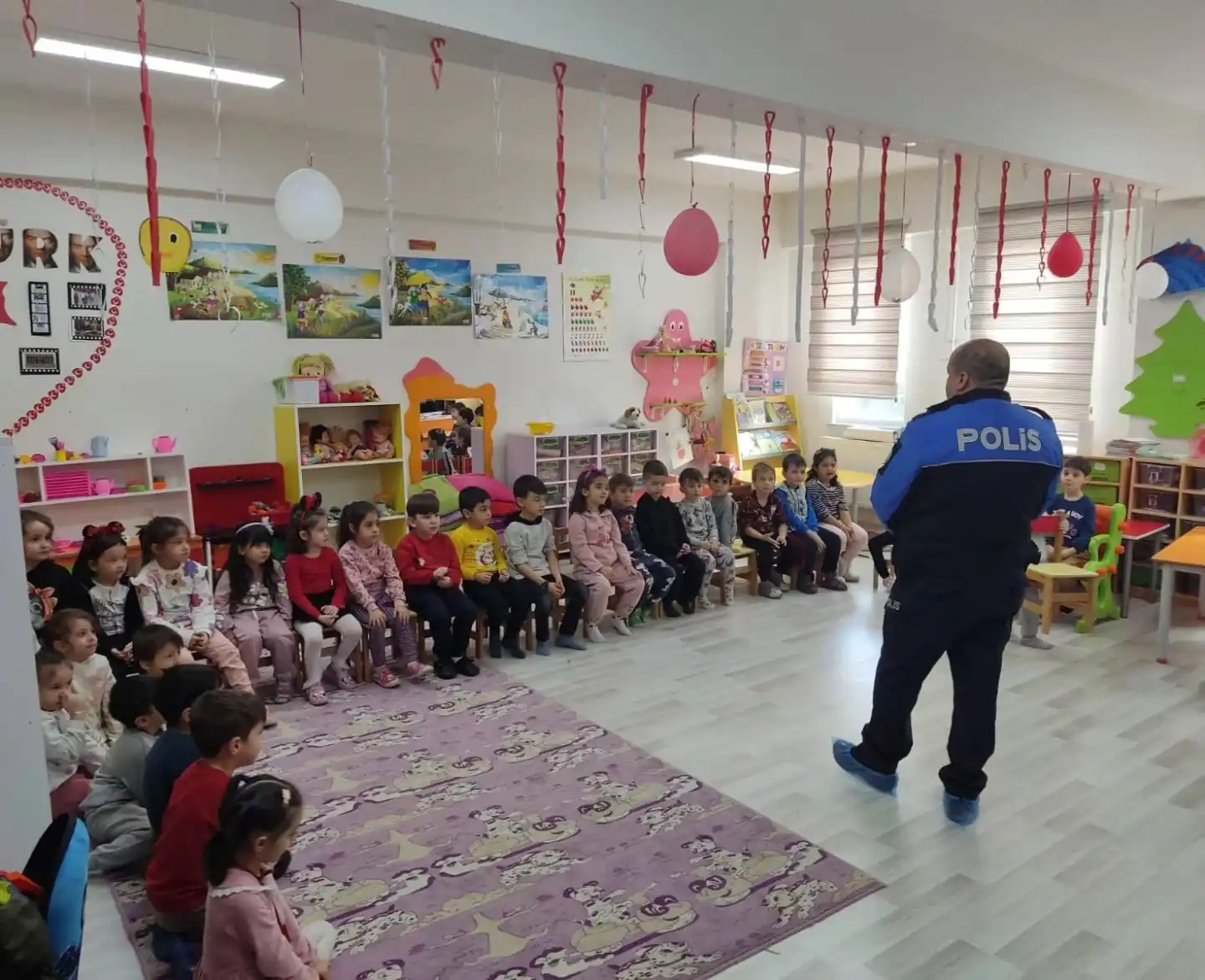 Kütahyada Öğrencilere Polislik Tantılıdı1