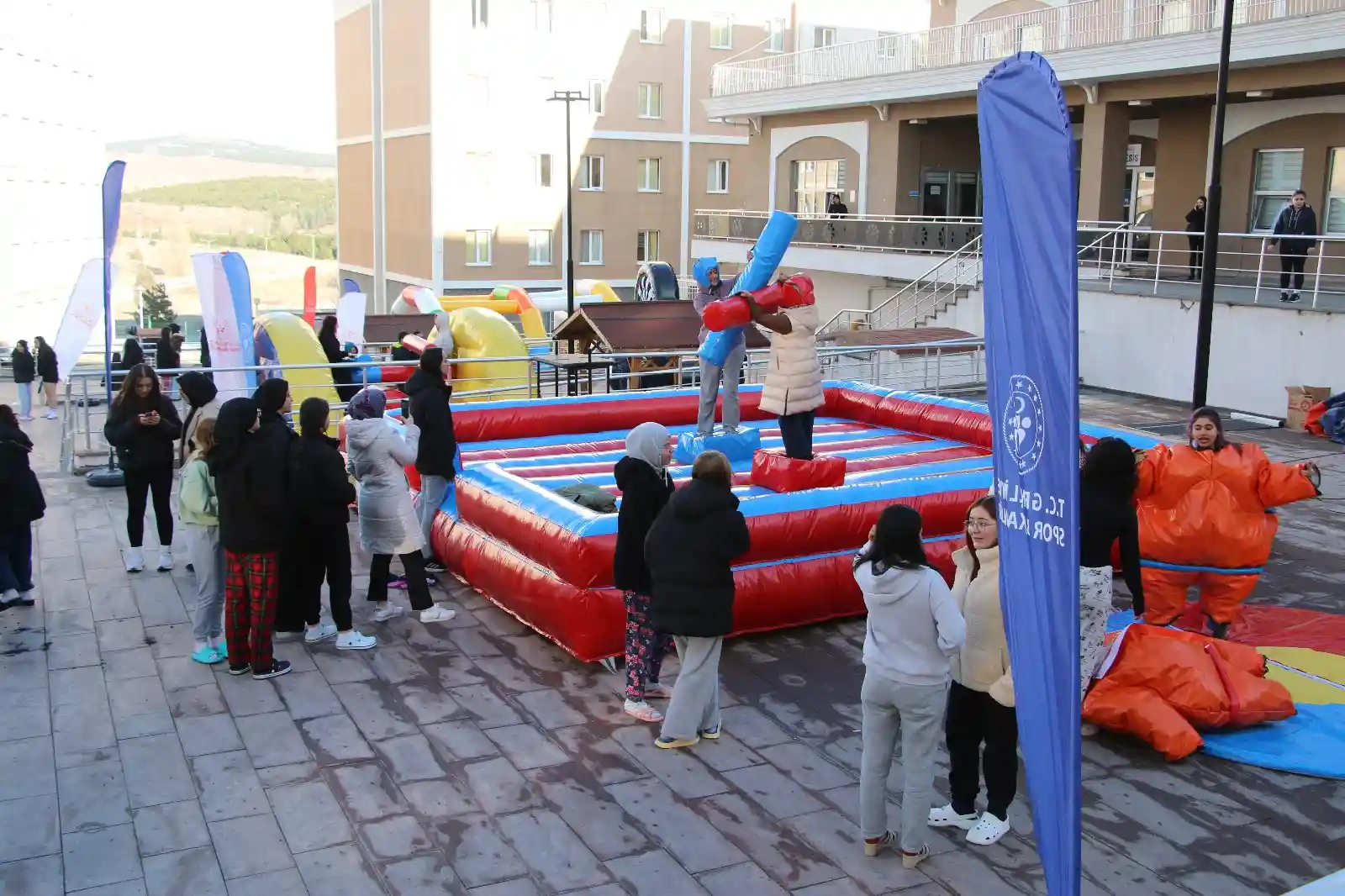 Kütahya’da Üniversite Öğrencileri, Vali Işın’dan Destek Istedi 5