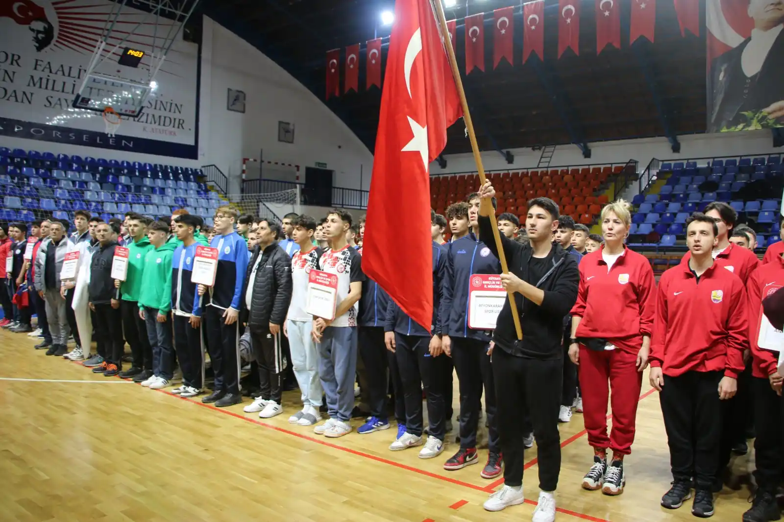 Okullar Arası Voleybol Turnuvası Kütahya’da