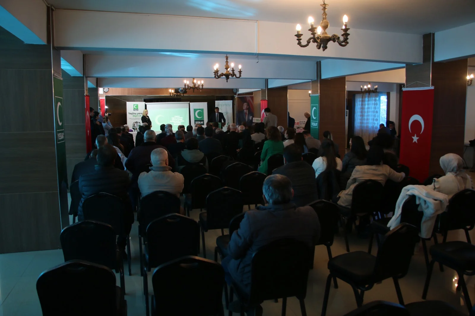 Yeşilay Kütahya'da Mehmet Bilgili Güven Tazeledi3