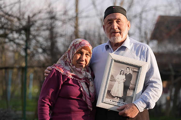 53 Yıldır Mutlu Bir Evlilik Sürdüren Adem Ve Dilber-1