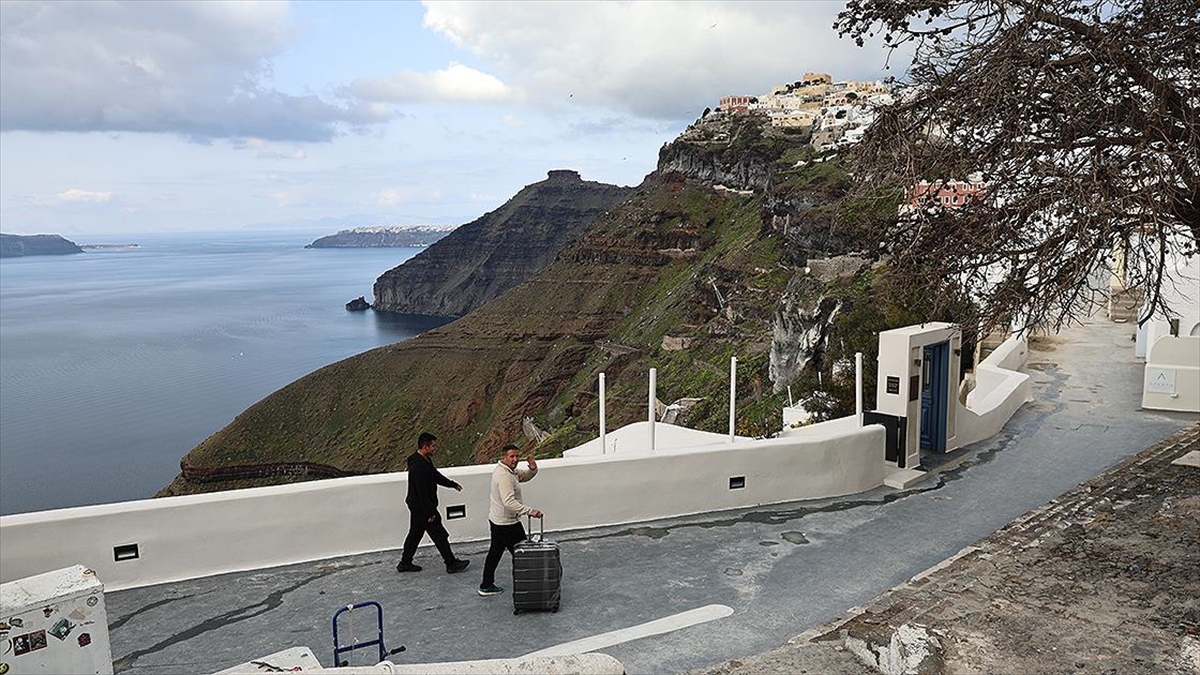 Ege Denizi'nde Son 24 Saatte 313 Deprem Kaydedildi 01