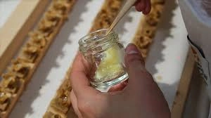 Güzellik Için Doğal Takviye Arı Sütü2