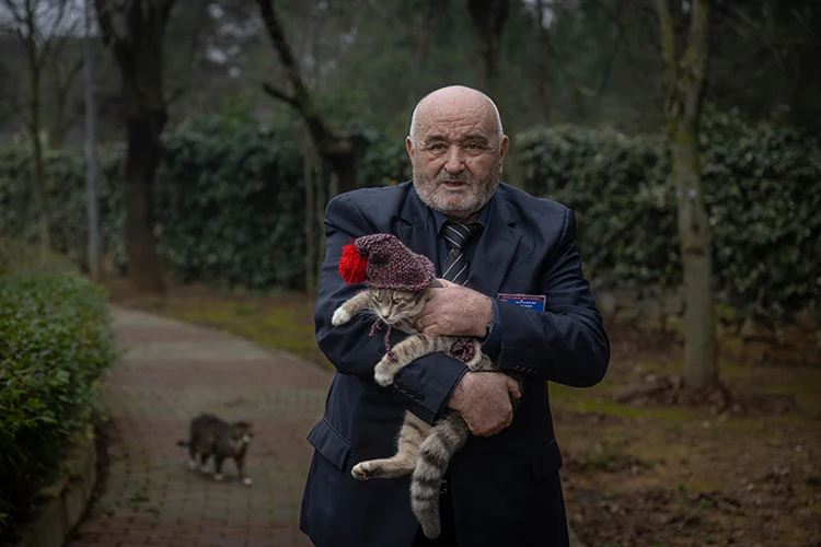 Huzurevi Sakinleri Kedi Huzurevi Kurarak Patili Dostlarına Yuva Oldu (1)