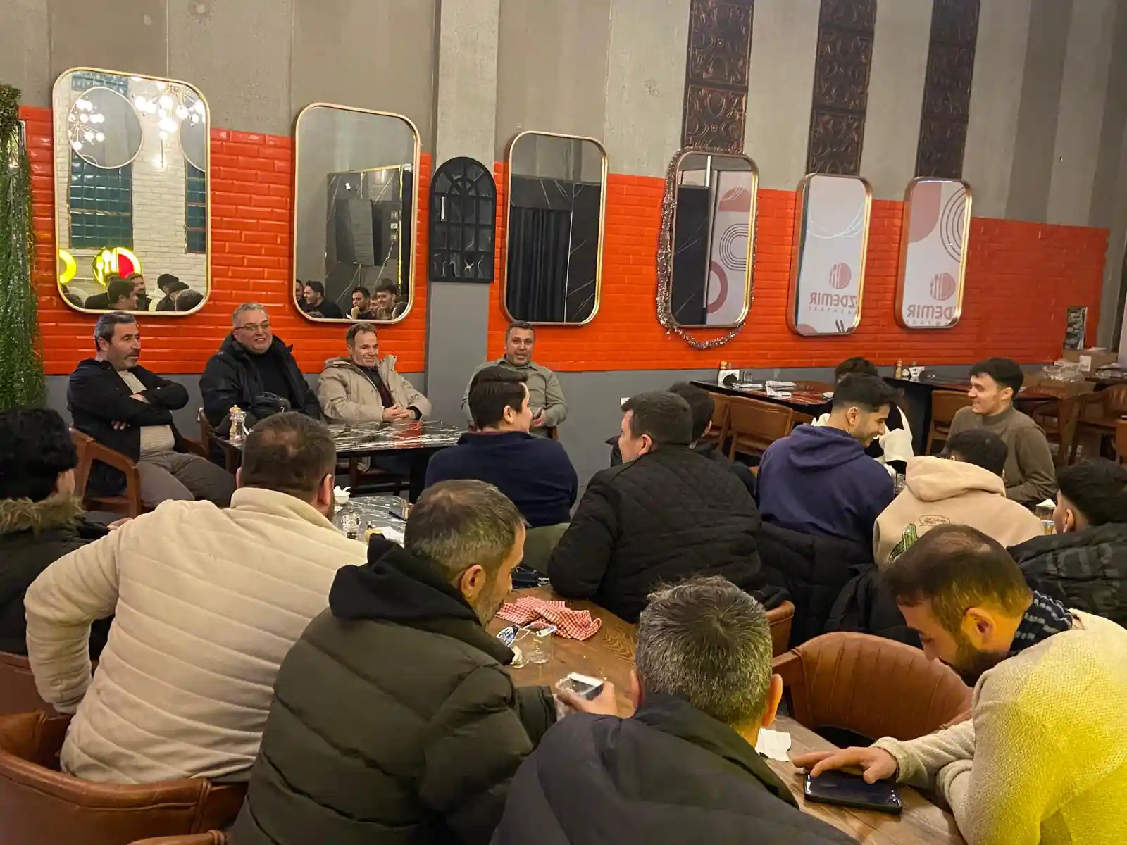 Kütahya Çamlıcaspor Yeni Sezon Öncesi Bir Araya Geldi