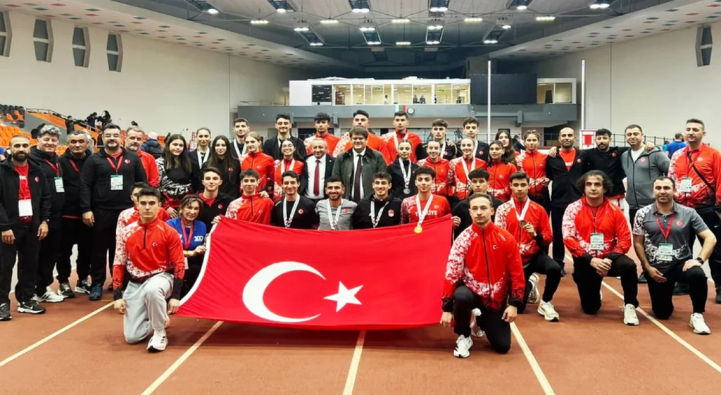 Kütahya Dpü’lü Sporcudan Balkanlar’da Madalya1
