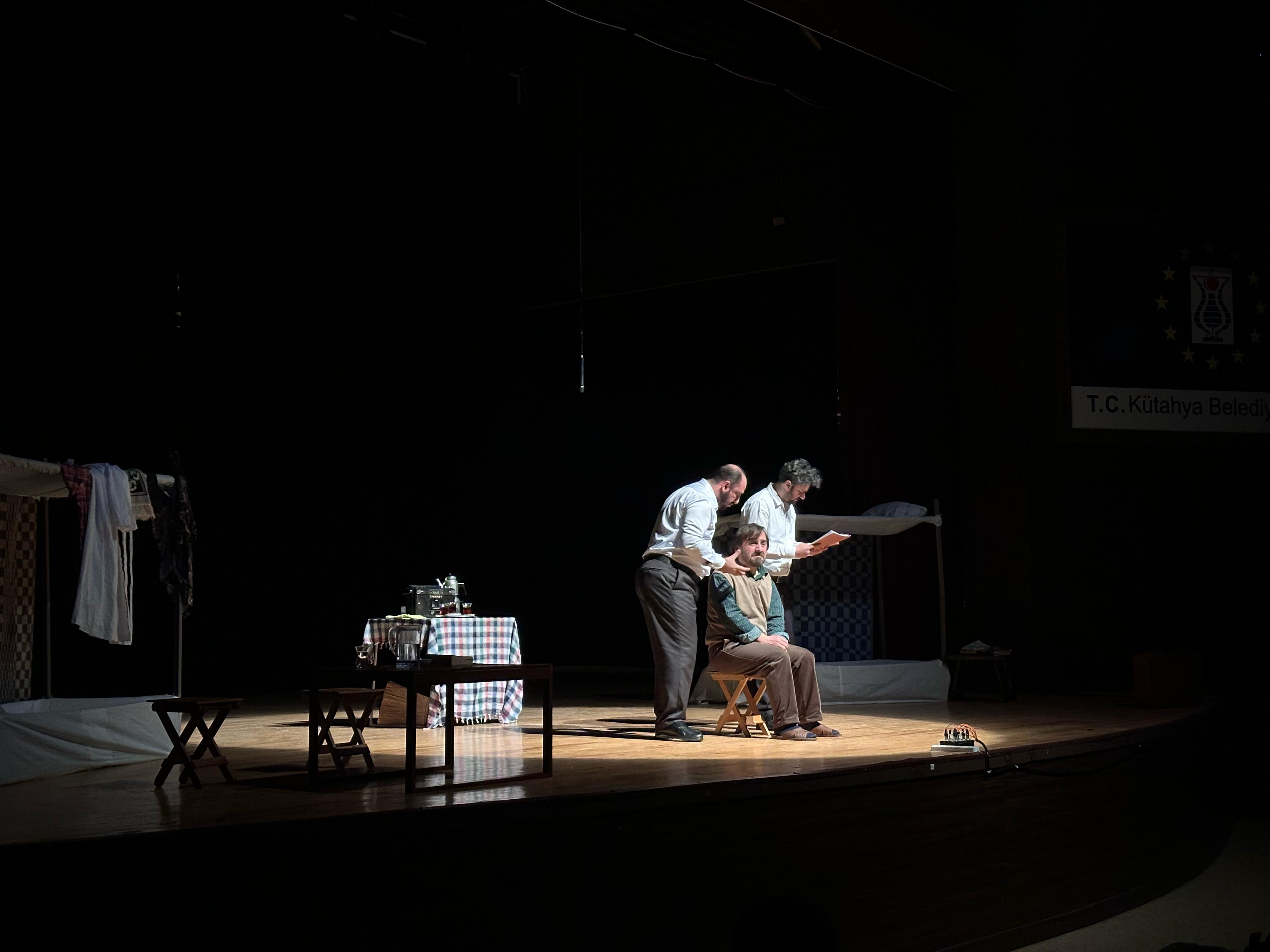 Kütahya’da 28 Şubat Temalı Oyun Sahnelendi (3)