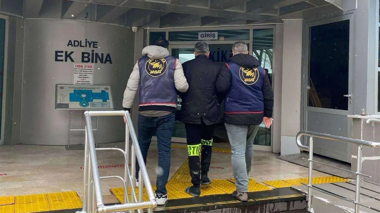 Kütahya'da 3 Yıldır Aranan Cinayet Hükümlüsü Yakalandı1