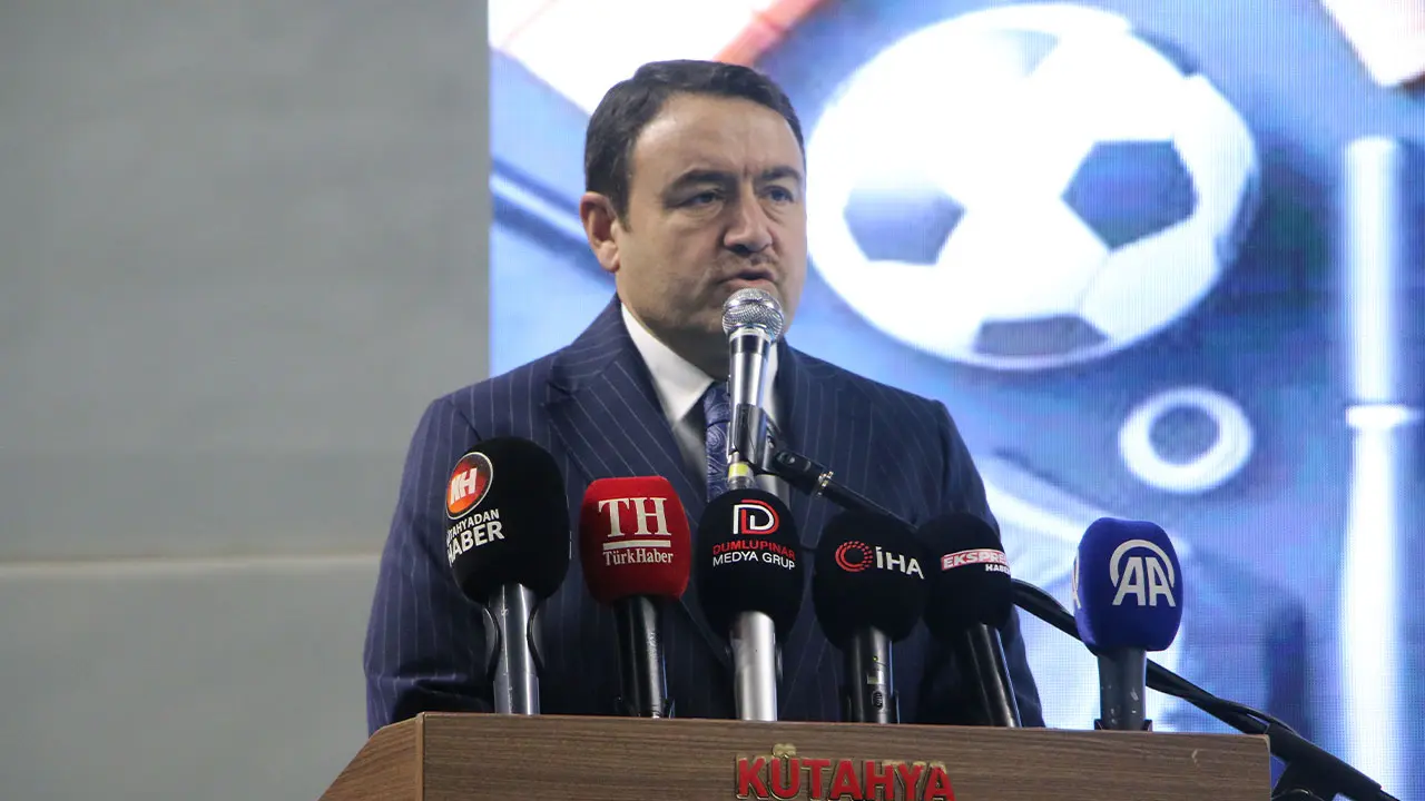 Kütahya’da 56 Okula Spor Malzemesi Desteği Verildi4