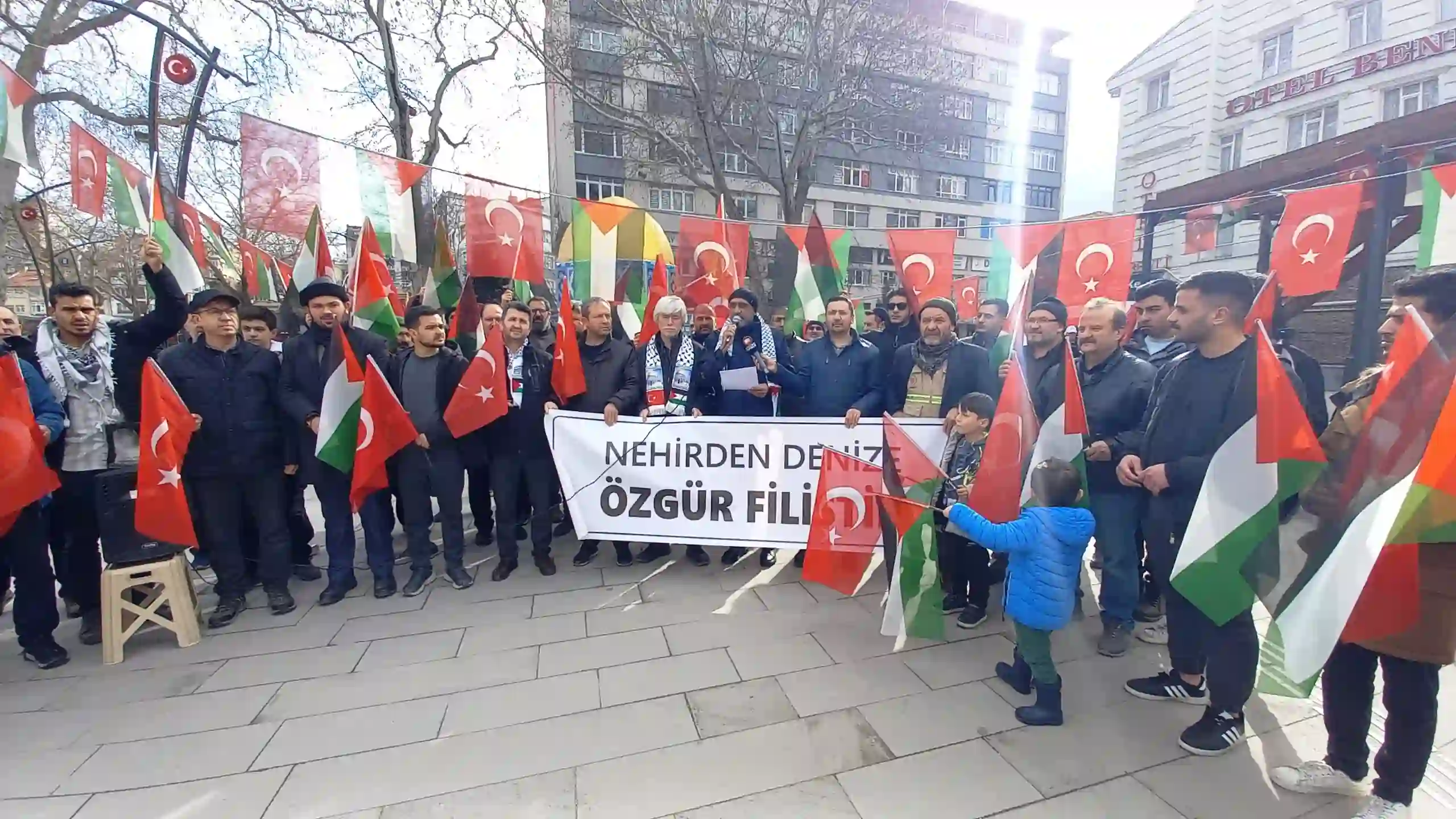 Kütahya’da Abd Başkanı Trump’ın Gazze Açıklamalarına Tepki 