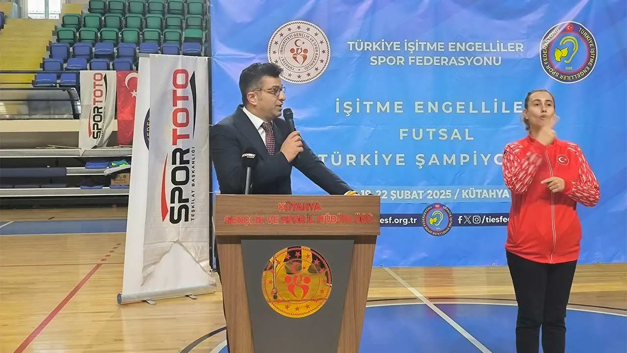 Kütahya’da Futsal Kadınlarda Türkiye Şampiyonası Tamamlandı1