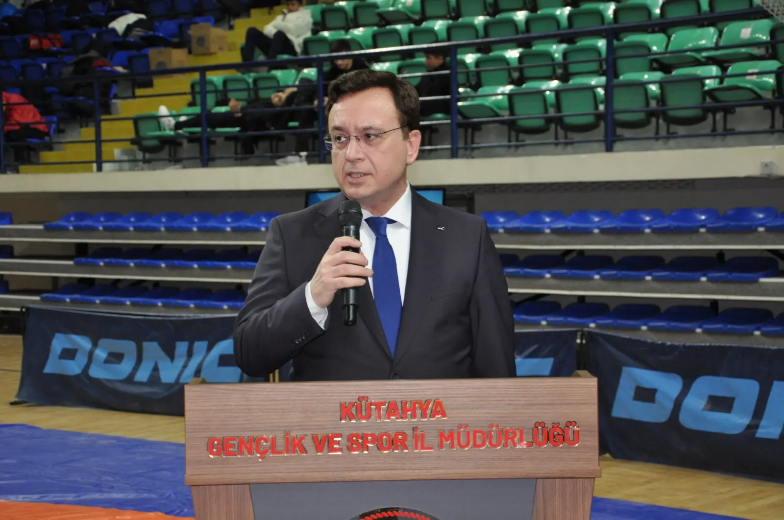 Kütahya’da Genç Güreşçiler Mindere Çıktı 4