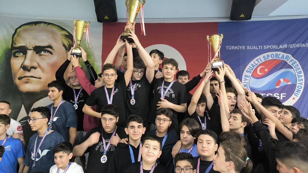 Kütahya’da Sualtı Hokeyi Türkiye Şampiyonları Belli Oldu  (6)