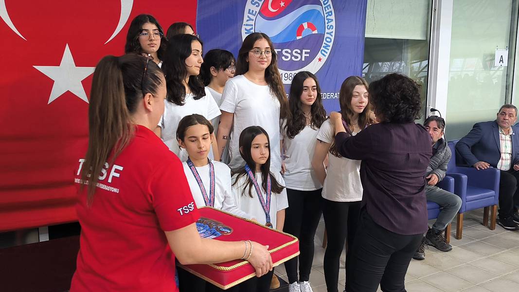 Kütahya’da Sualtı Hokeyi Türkiye Şampiyonları Belli Oldu  (7)